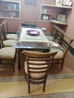 dining table with 8chairs for sale