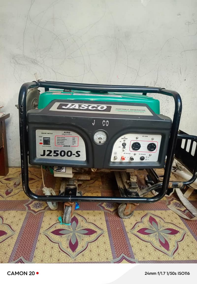 2.5 KVA JASCO Slightly used generator with 1 month use. (10/10) 1