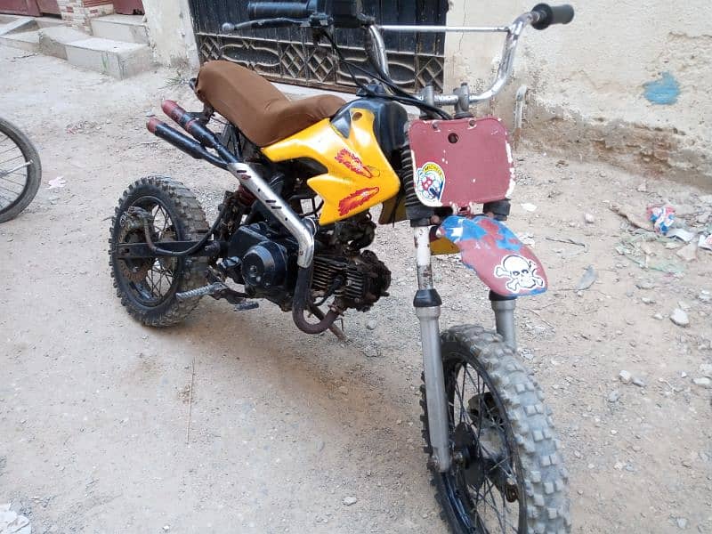 I'm selling my mini trail bike 0