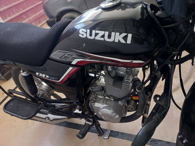 SUZKI GD110S BLACK 12