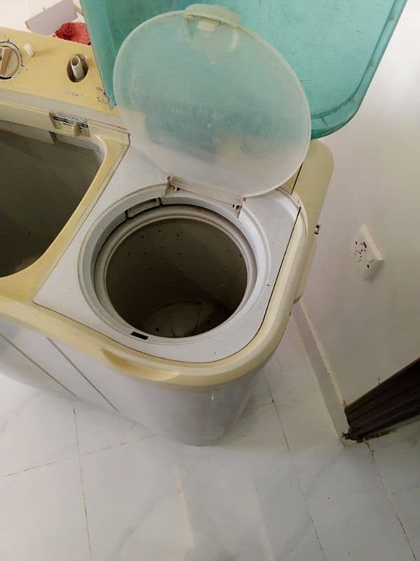 Haier Washing machine spinner and dryer 1