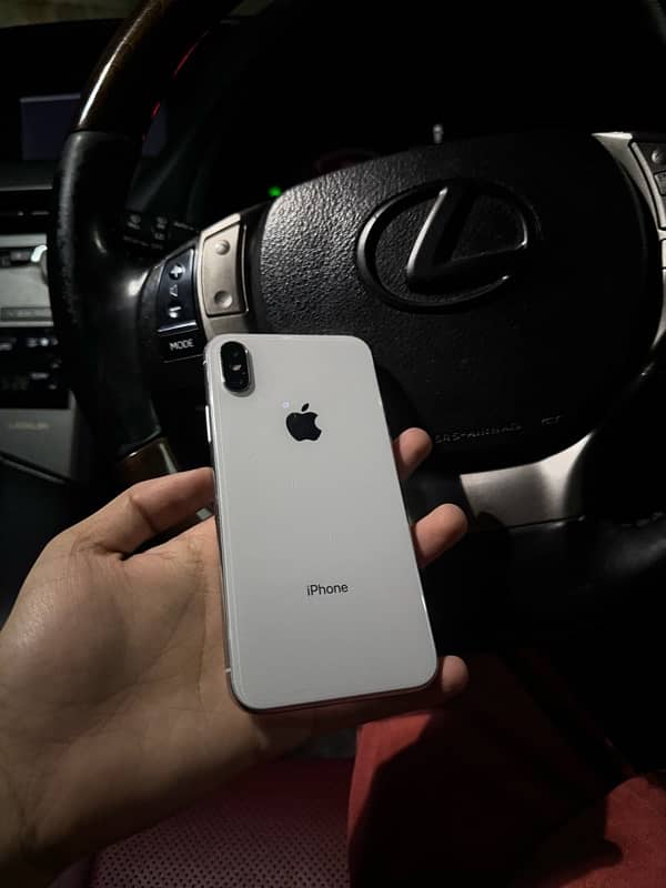 IPhone X White 64Gb NON PTA 9