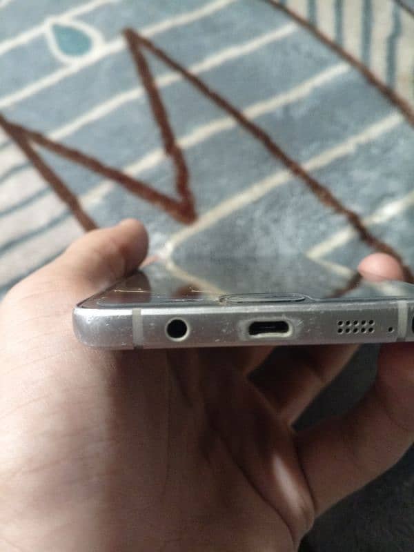 Samsung Galaxy note 5 non PTA approved 3