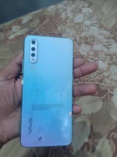 vivo S1