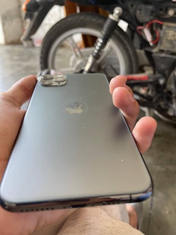 Iphone 11 pro max exchange possible 2