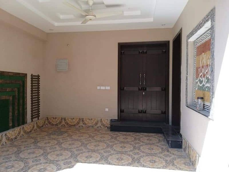 7.5 Marla House For Rent Defense Home Colony Near v mall cantt sialkot 1