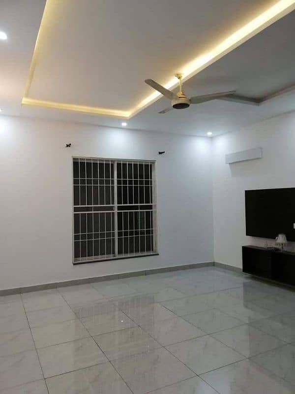 7.5 Marla House For Rent Defense Home Colony Near v mall cantt sialkot 5