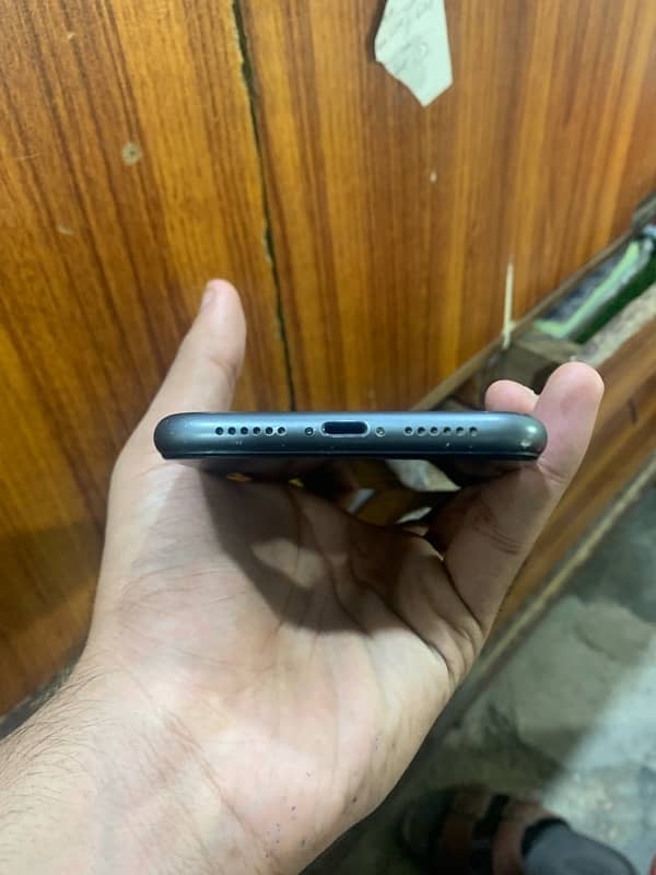 iphone 11 256gb non pta sim working 2