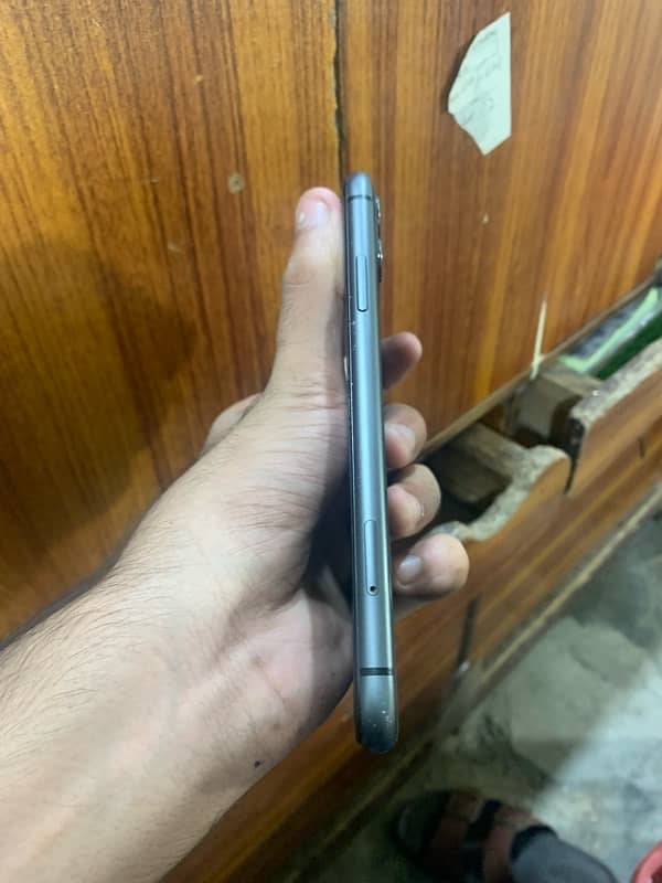 iphone 11 256gb non pta sim working 3