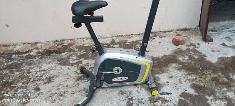 Home Cycle Machine Lush Condition New 7