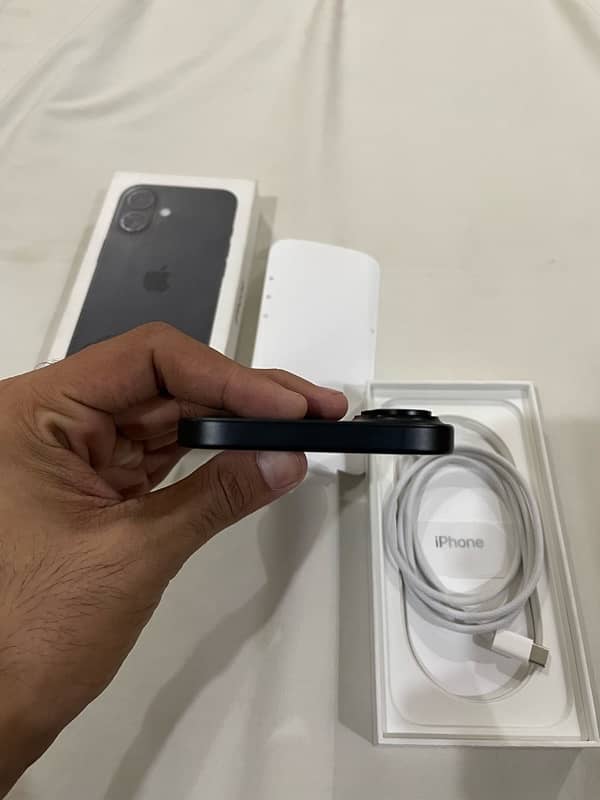 IPhone 16 128GB JV Brand New 5