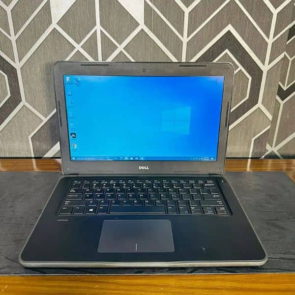 Dell Latitude 3380 | 8GB Ram | 256GB SSD | i5 7th Generation | Laptop 0