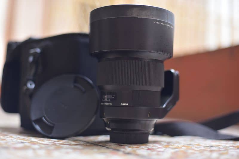 sigma 105mm f1.4 nikon mount lens for sale 9