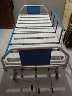 Three steps functional patient bed for sale