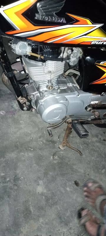 Honda CG 125 2021 9 month Karachi number 4