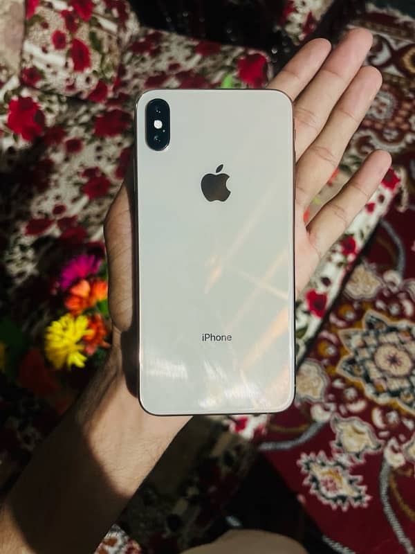 iphone xs max 256GB pta proved 0