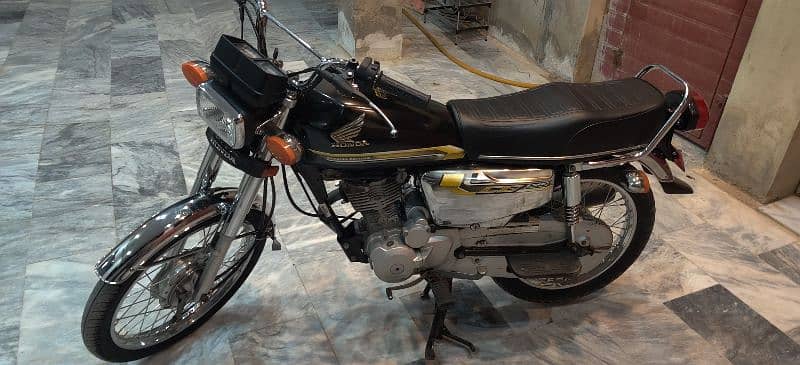 cg 125 2021 special edition Karachi registered 1