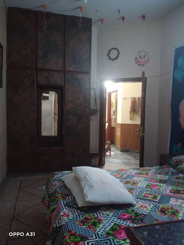 7.5 Marla Beautiful Double Story House Urgent For Sale Prime Location in sSabzazar B block Near Leaqt Chowk 14