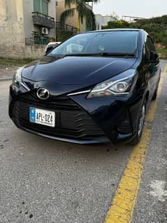 Toyota Vitz hybrid 1.5 2017