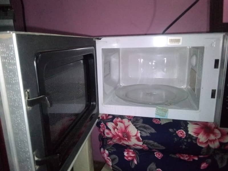 Dawlance MIRCOWAVE OVEN FOR SALE 2