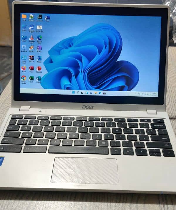 Acer Touch 4gb 128gb chromebook c720p windows 10 0