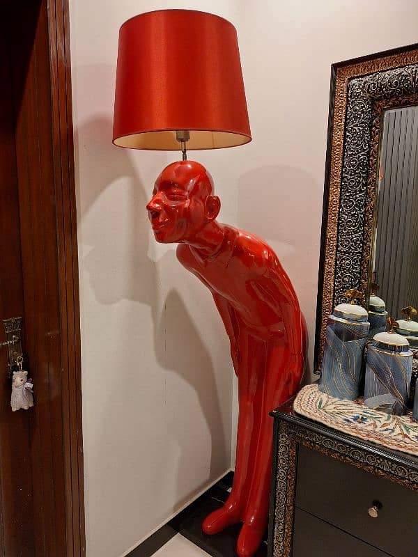 Red lamp 1