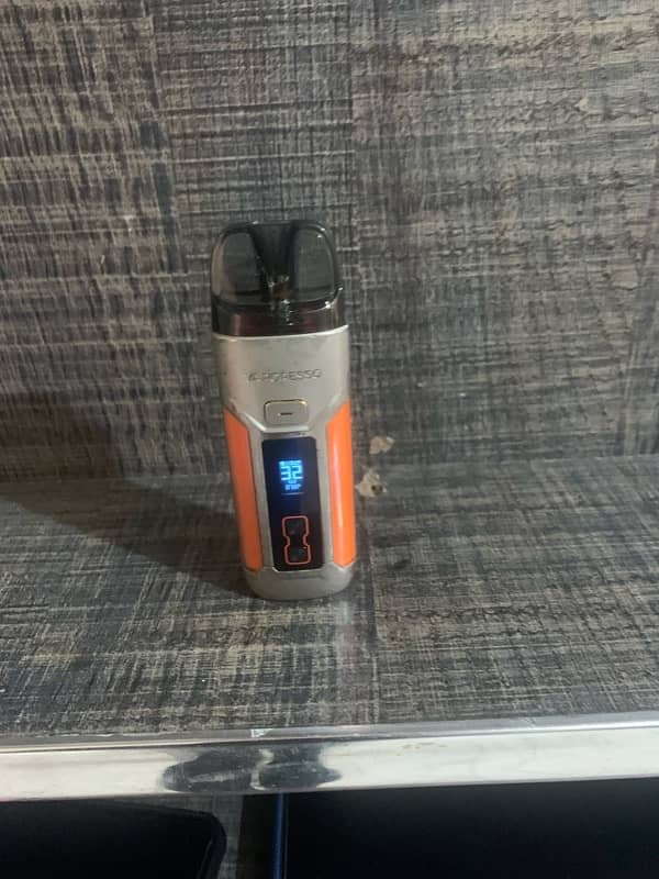 vaperroso luxe x pro pod + vape brand new 2 koil only 1 mint use koil 0