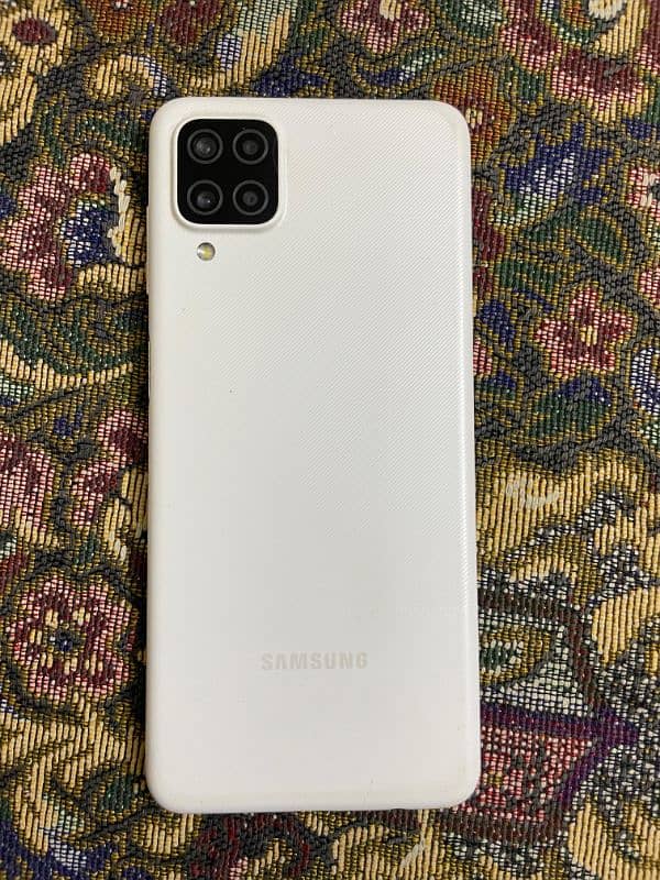 samsung A12 4/128 only kit mint condition 1