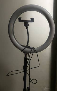 Ring light with stand ziada oper Nechy dono sides Hu jata stand