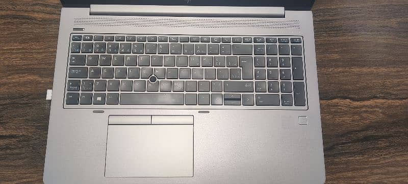 HP ZBOOK G5 0