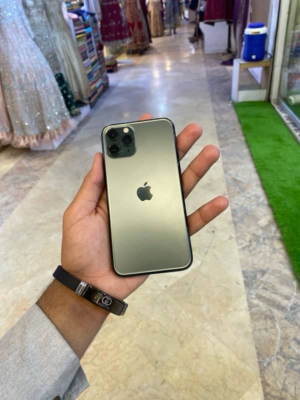 iPhone 11  pro saste me 0