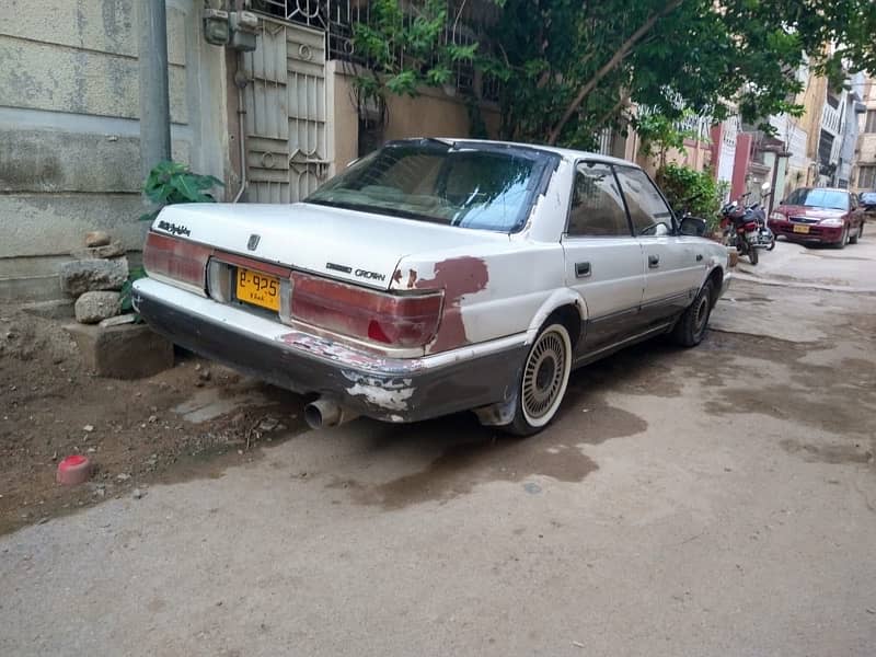 Toyota Crown 1972 4