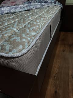 Diamond Supreme foam Spring Matress in 10/10 condition 0