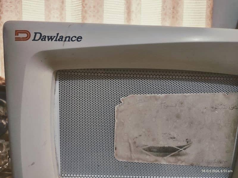 microwave Dawlance 1