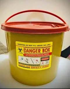 Danger Box syringe needle Cutter