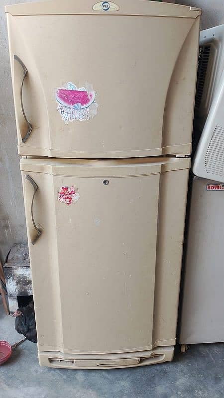 Refrigerator for sell 6