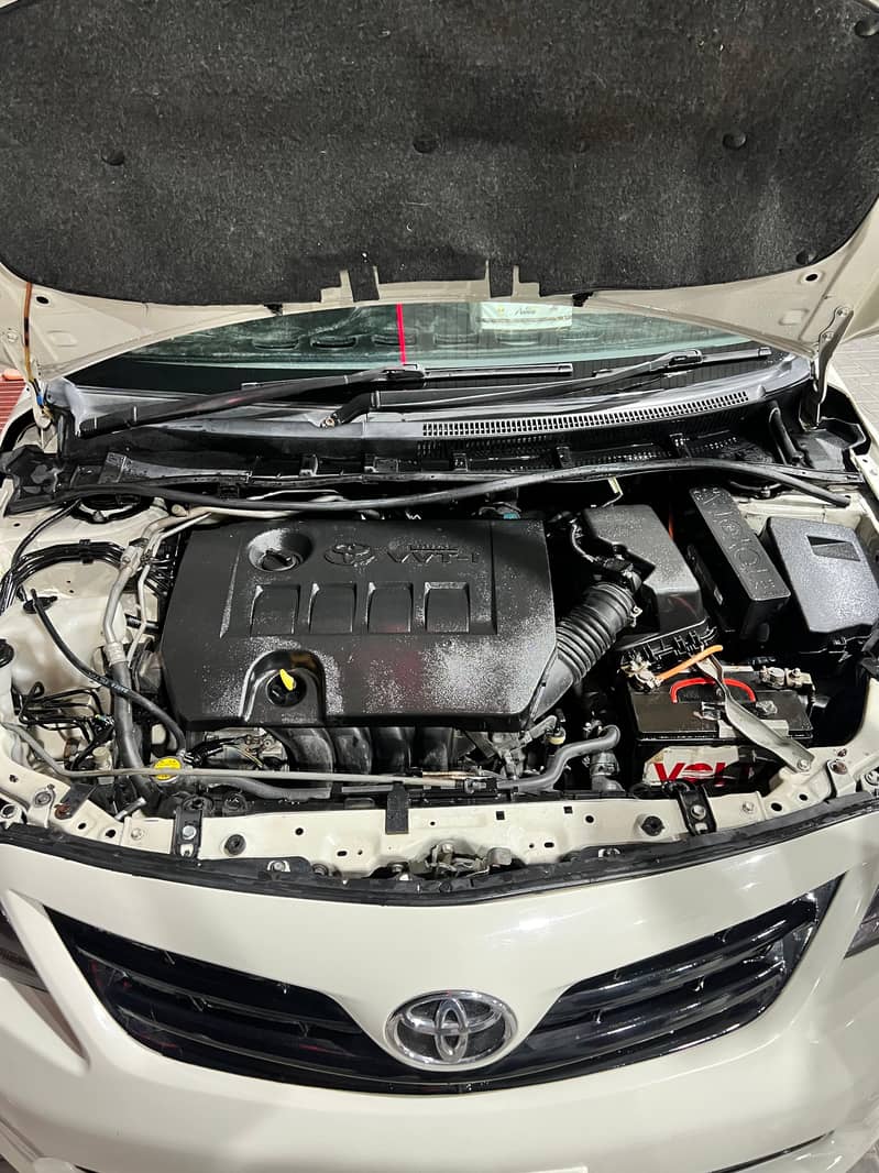 Toyota Corolla Altis 2012 SR 1.6 Cruisetronic 3