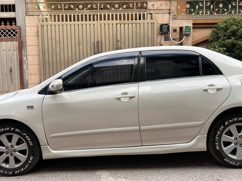 Toyota Corolla Altis 2012 SR 1.6 Cruisetronic 9