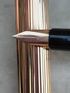 s. t. Dupont vantage pen. 18k gold nib