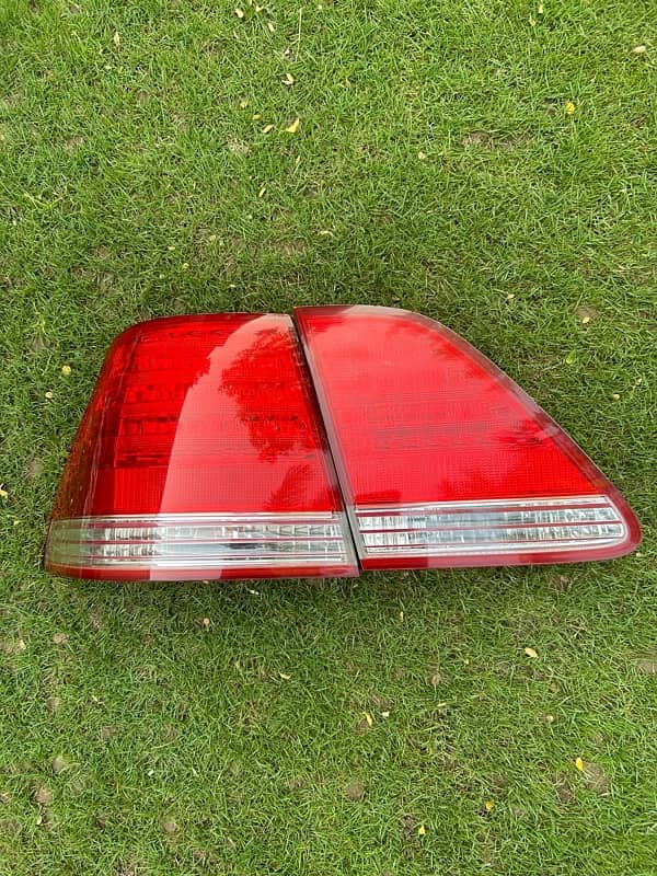 Toyota Crown back lights set 1