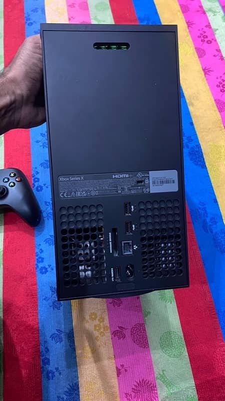 Xbox Series X 1TB SSD with Original Controller O3174OO47O7 3