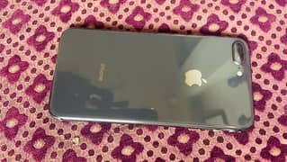 iphone 8 plus 10/10 condition