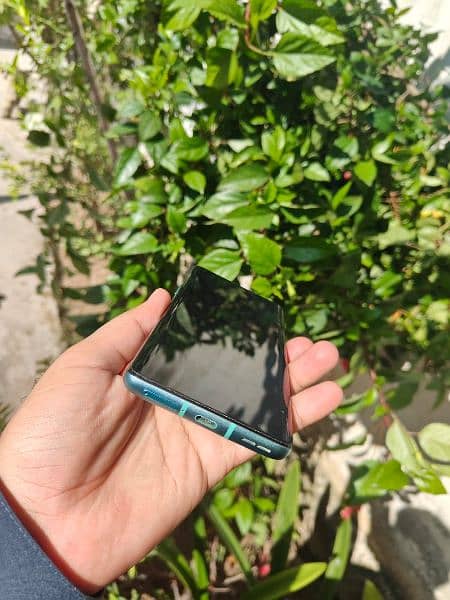 Oneplus 8 Pro Edge Greenline 4