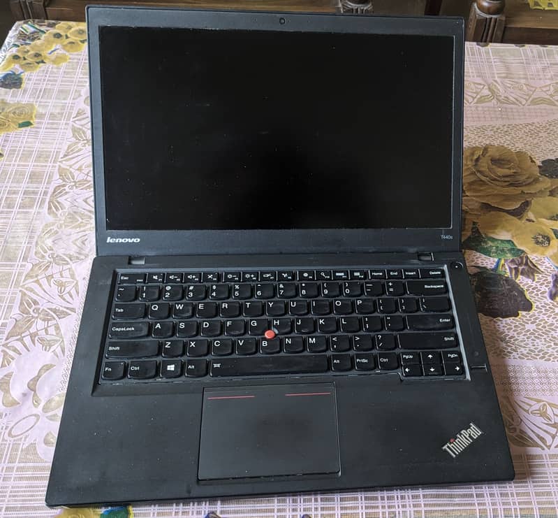 Lenovo Thinkpad i7 4th gen 0