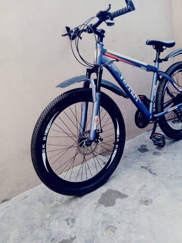 26 INCH IMPORTED GEAR CYCLE 1 MONTH USED URGENT SALE 03265153155 17