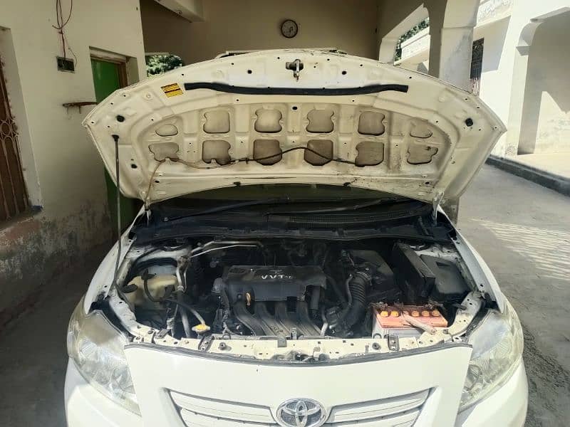 Toyota Corolla XLI 2010 5