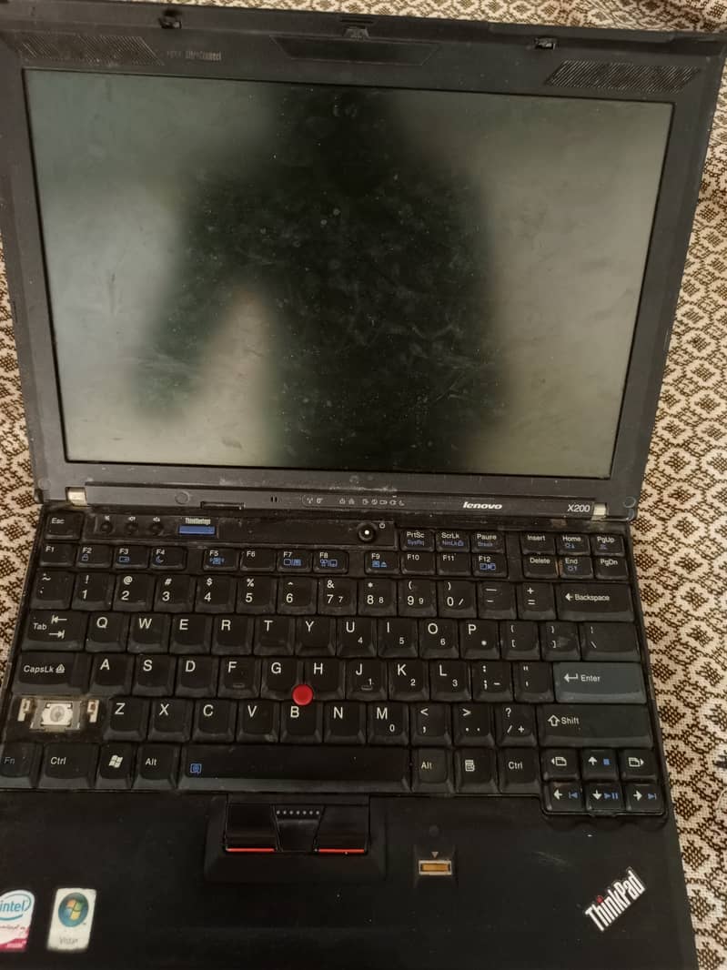 Lenovo Laptop for sale in good price 4