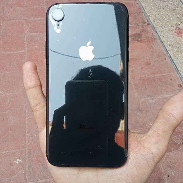 iPhone Xr  64/Gb Water Pack Condition 10\10 1