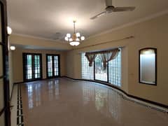 A Beautiful 4 Kanal House Is Available For Rent In F-7