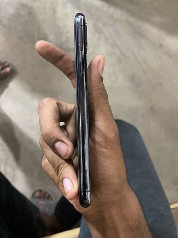 I Phone X /64GB / NON PTA 1